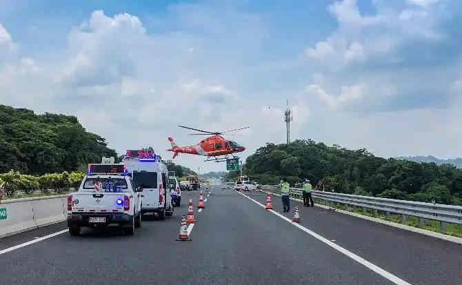辛集高速公路汽车救援案例