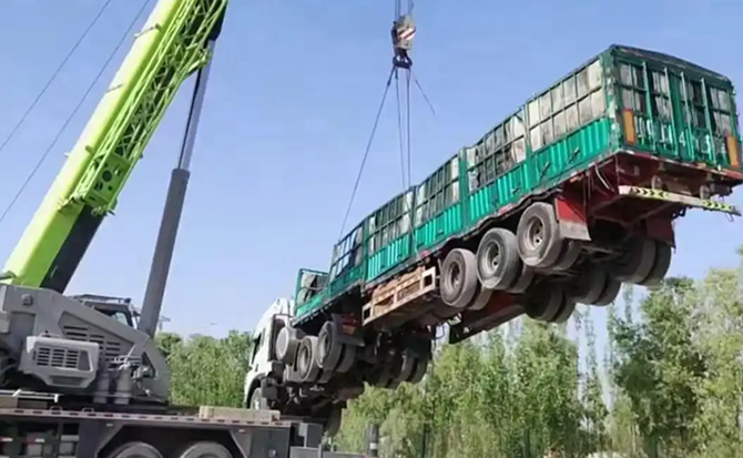 辛集道路脱困救援案例
